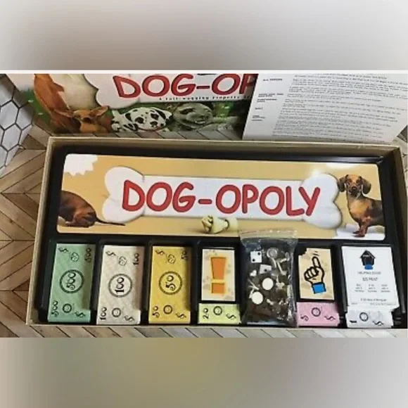 Board Game Dog-Opoly Monopoly - Picture 9 of 13